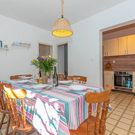 Nocturno Appartamento *