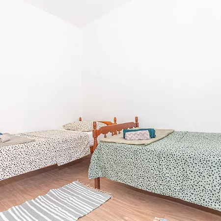 Nocturno Apartment