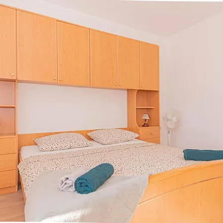 Nocturno Apartment Rogoznica (Sibenik-Knin)